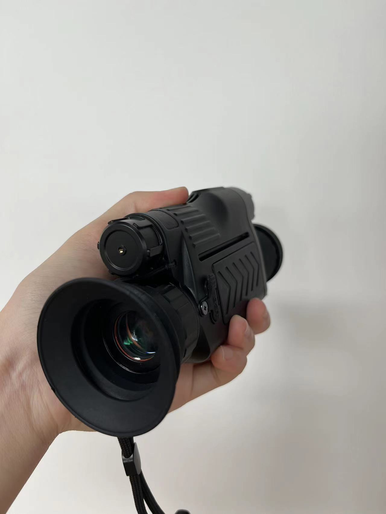 Night Vision Scopes Thermal Im - огляд і ціна Hunting Thermal Imaging Scope